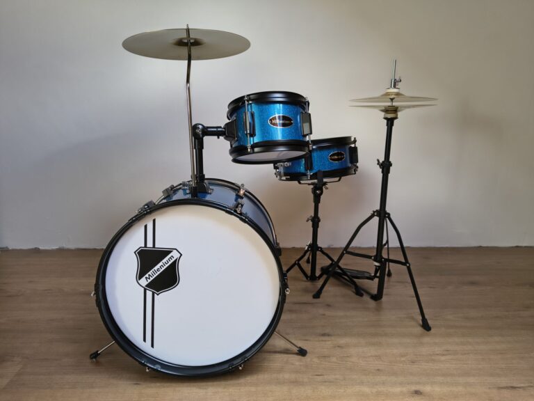 millennium youngster drum set